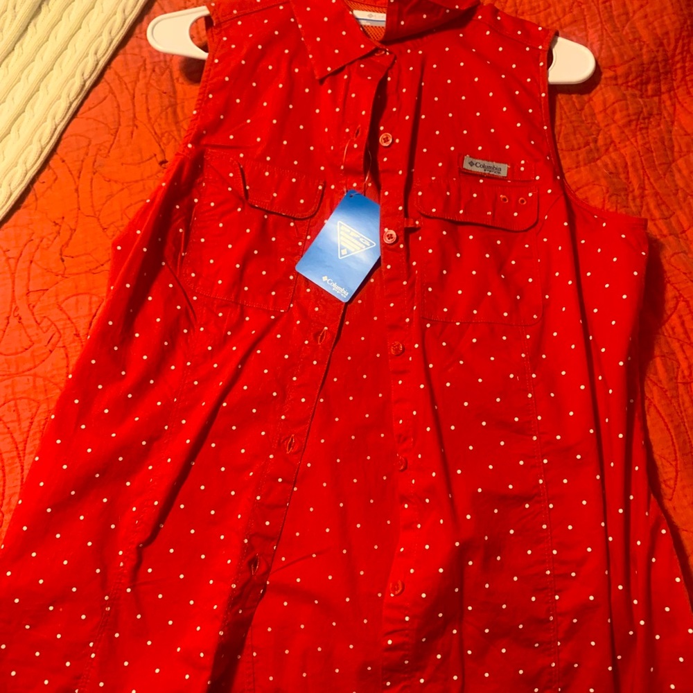Sleeveless button down